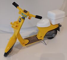 Vintage Sindy Scooter Moped Motorbike - Yellow great condition