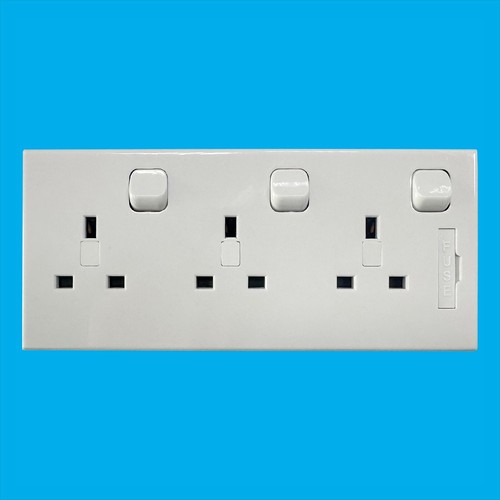 Gang to 3 - 2, socket