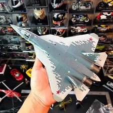 1:72 Scale SU-57S Fighter Jet