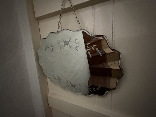 Laura ashley oval wall - ashley,
