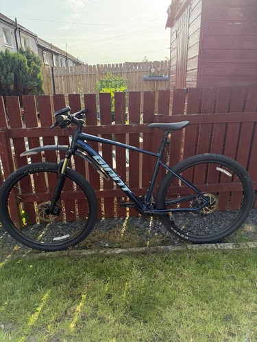 Giant 29in hardtail mountain - giant,