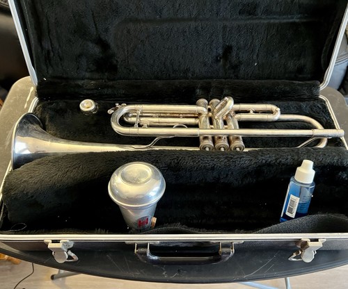 Trumpet vintage bach - trumpet,