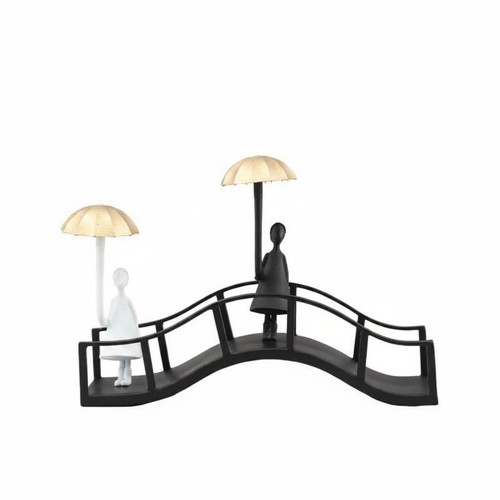 Couple bridge figurine - couple, on