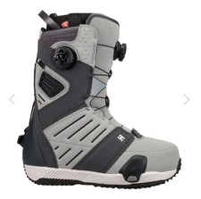 DC judge Step on Snowboard