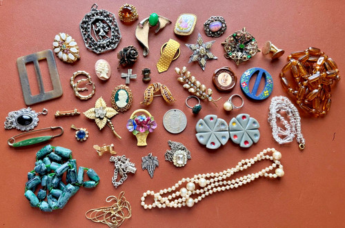 Vintage costume jewellery job - vintage,