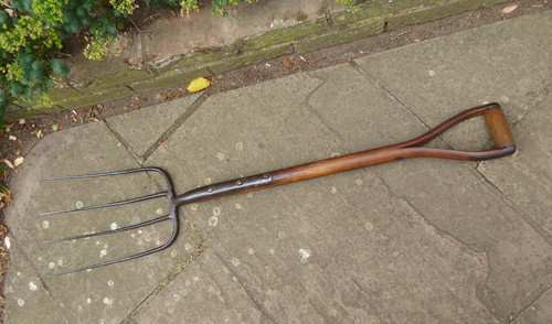 Vintage manure fork pitch hay - manure,