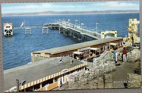 Mumbles pier amusements - &,