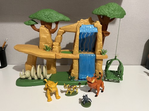 Disney the lion - lion, defend
