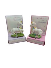 2 x unicorn figurine magic beautiful 4cm x 4cm