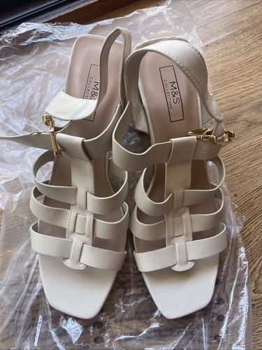 Ladies heeled shoe size hard - size, 8