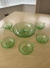 Vintage Green Glass Fruit Dessert Bowls Set 13B