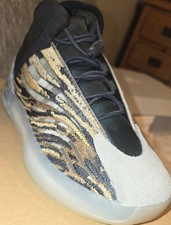 adidas Yeezy Quantum Size 1.5