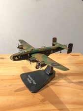 Atlas Die-cast Aircraft Handley Page Halifax heavy bomber Model Boxed with stand