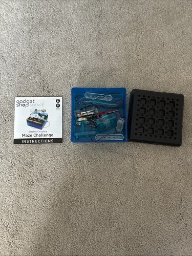 Gadget shop maze challenge - maze,