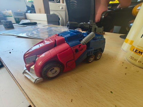 Hasbro transformers optimus - transformers,