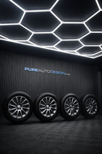 Genuine 20" Range Rover