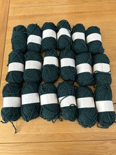 18 50g Balls Boucle Yarn