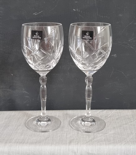 Royal doulton lead - 2,