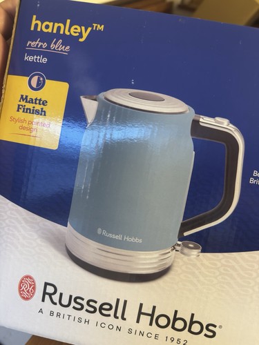 Russell hobbs electric kettle - hobbs,