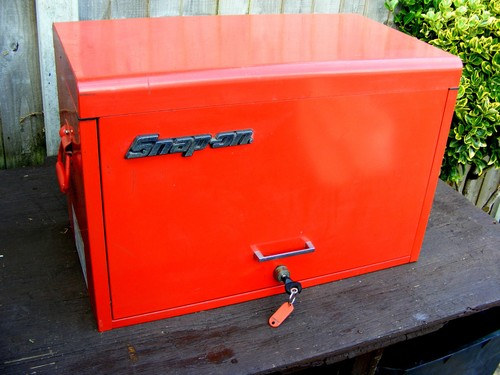 Classic snap top box - "snap,