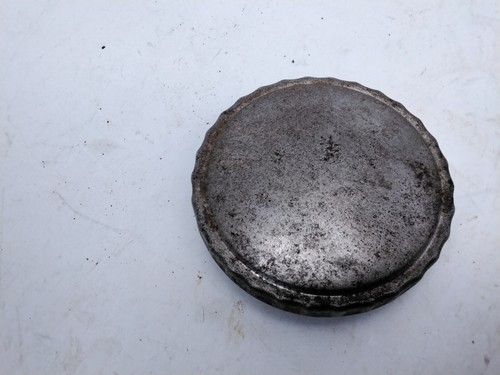 Motorcycle oil tank - cap, norton