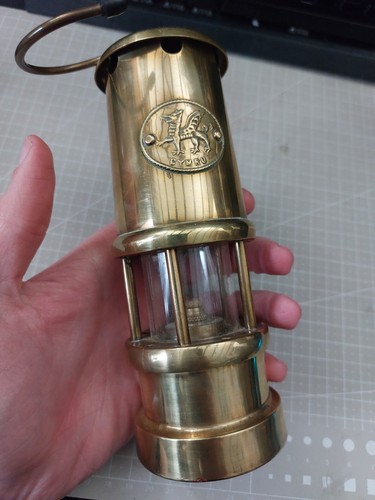 Wales cymru brass - brass,