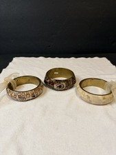 Vintage Shell Bangle Bracelet