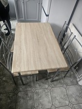 4/6 Seater Dining Table and