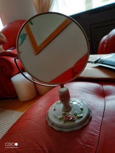 Vintage porcelain standing - porcelain,