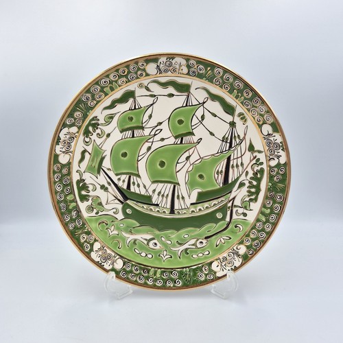 Hand decorated green - hand,