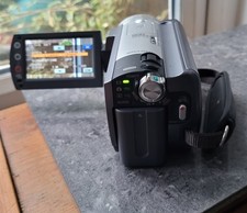Sony Handycam DCR -SR70