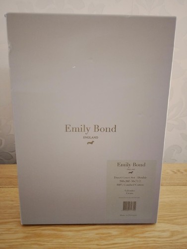 Emily bond labrador double - bond,