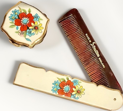 Stratton england vintage comb - stratton,