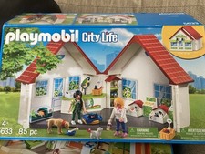 Playmobil 5633 - City Life - Animals Pet Store Shop Home, House - Play set - NEW
