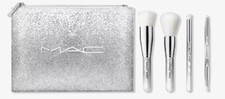 MAC Brush Of Snow Essential