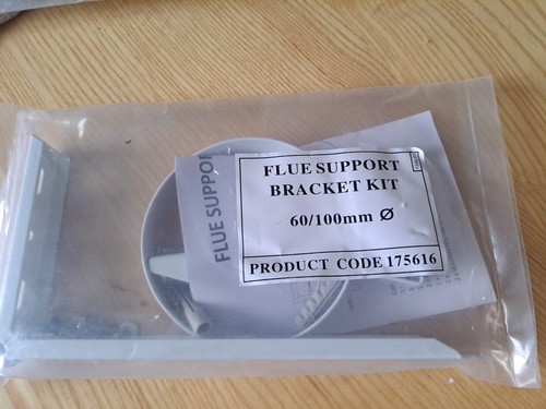Flue support bracket - flue,