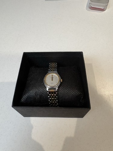 Vintage lorus ladies watch - vintage, two