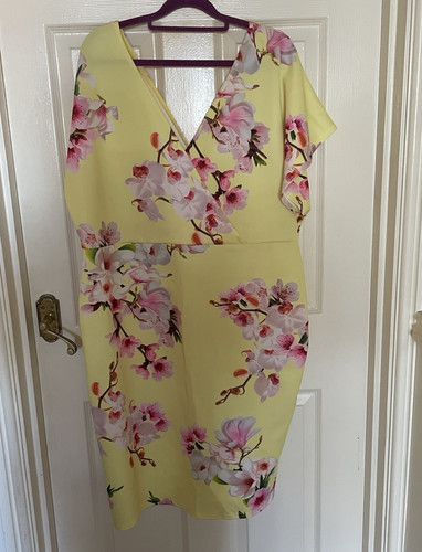 Quiz yellow floral - wrap, dress