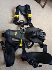 Petzl AVAO  work at height