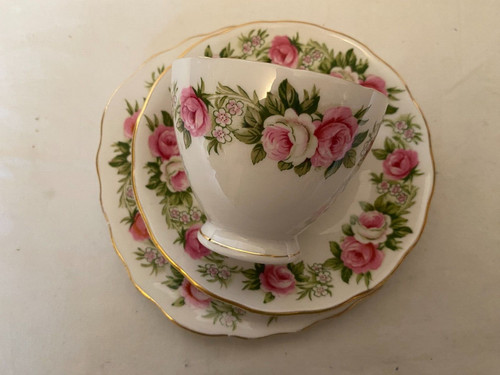 Colclough fine bone china - colclough,