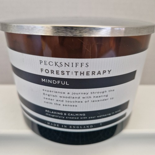 Pecksniffs wick candle - 3,