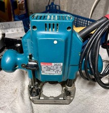 Makita 3620 router 230v -