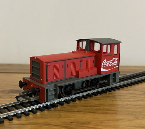 Hornby coca cola coke shunter - hornby, coca-cola