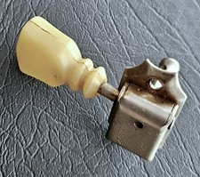 1 single Kluson '2-line'