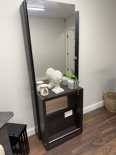 Styling station hairdresser - station,,