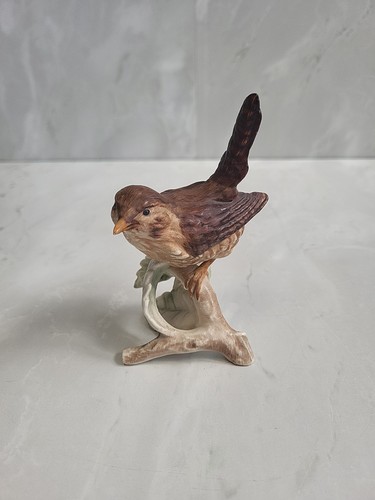 Goebel wren perched decorative - wren,
