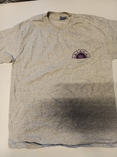 Hanes grey medium size tshirt - grey,