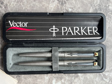 RARE Vintage WREXHAM LAGER engraved Parker Pen Set