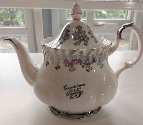 Royal albert bone china 25th - albert,