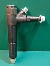 Leyland 680 Fuel Injector Diesel Injector **** New Very Old Stock ****